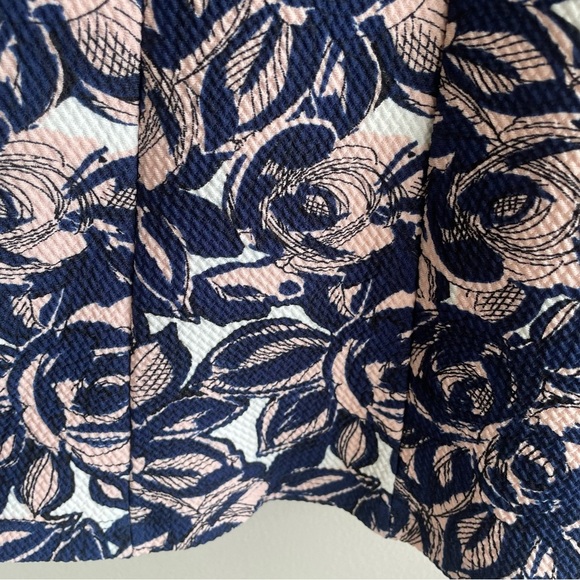 Robbie Bee Floral Navy and Pink Dress Size Small - Picture 4 of 9